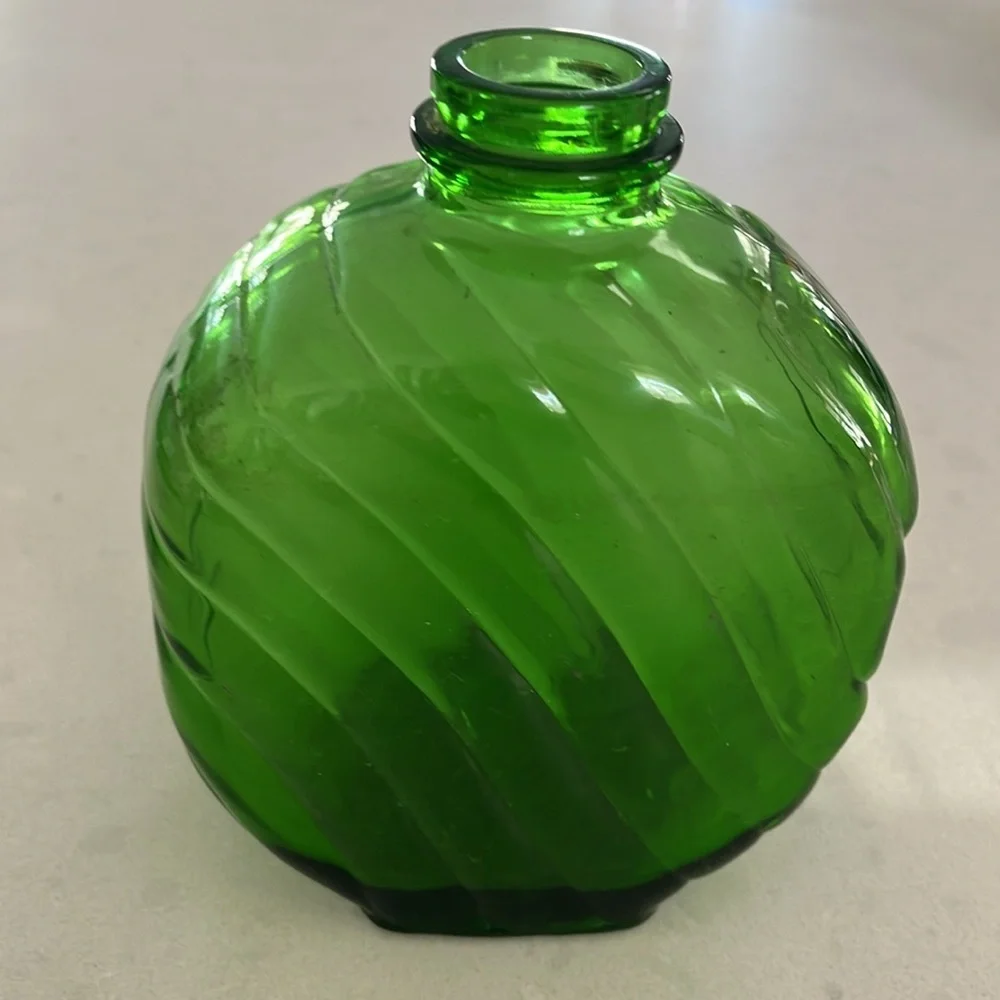 Vintage Green Duraglass Refrigerator Bottle Green Diagonal Lines Art Deco No Lid